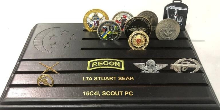 challenge coins 4 u, challenge coin display, challenge coin holder, coin rack, military coin display,