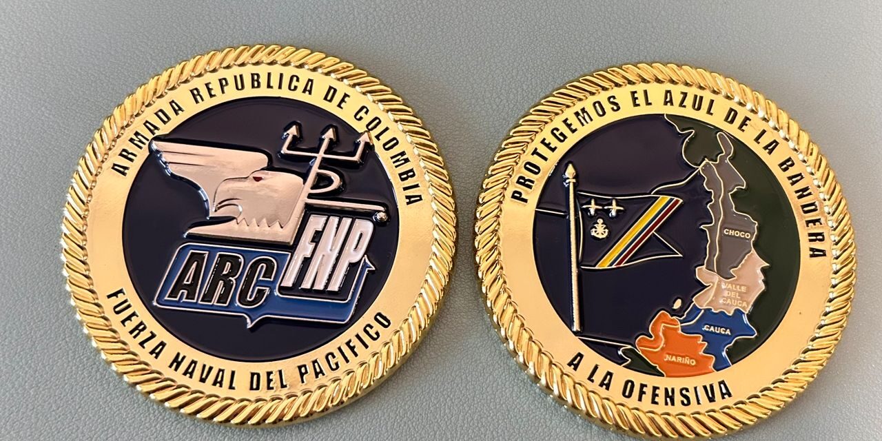 customized challenge coins, custom challenge coins, challenge coins, armada republica de colombia, FNP, fuerza naval del pacifico, protegemos el azul de la bandera, navy challenge coin, navy challenge coins,